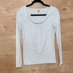 VTG Y2K Old Navy White Long Sleeve Top